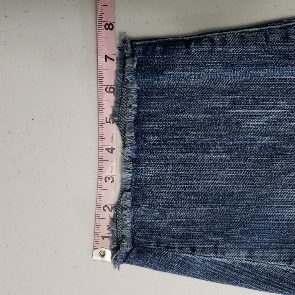 LEVI'S cutoff shorts - Picture 13 of 13